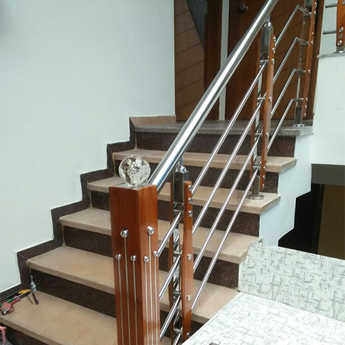 SS Wooden Railing