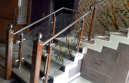 SS Wooden Railing